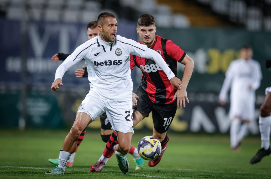 Славия Локомотив София1