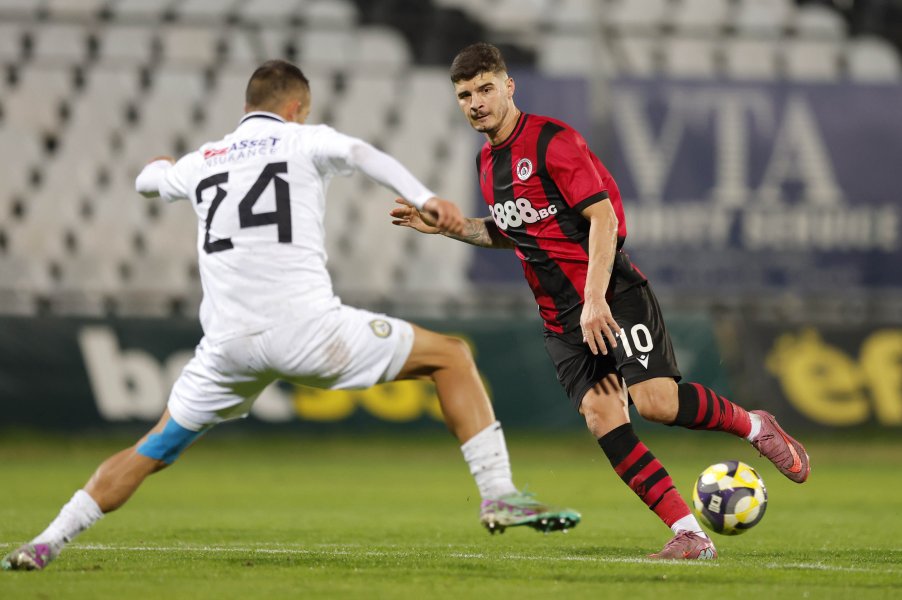 Славия Локомотив София1