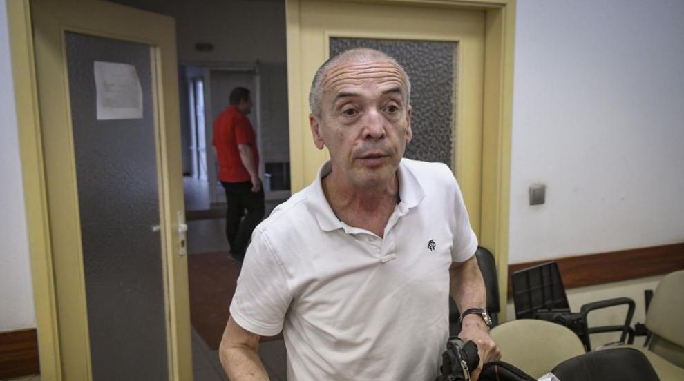 Zanikanje povezave cepiv proti COVID-19 z rakom, odškodnine za poškodbe in dostopnost cepiv