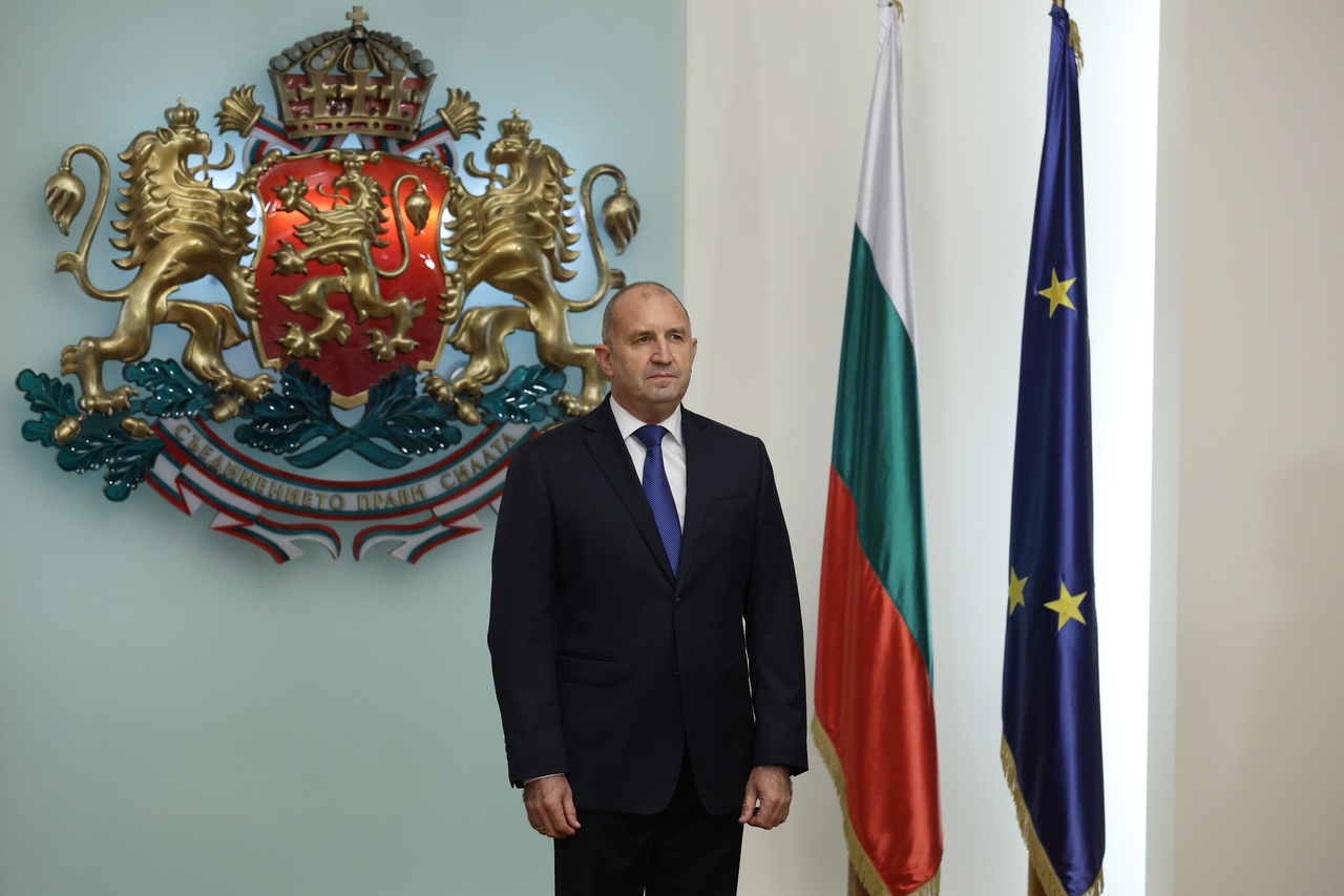 <p>Президентът Радев връчи наградите &quot;Джон Атанасов&quot; за 2025 година.</p>