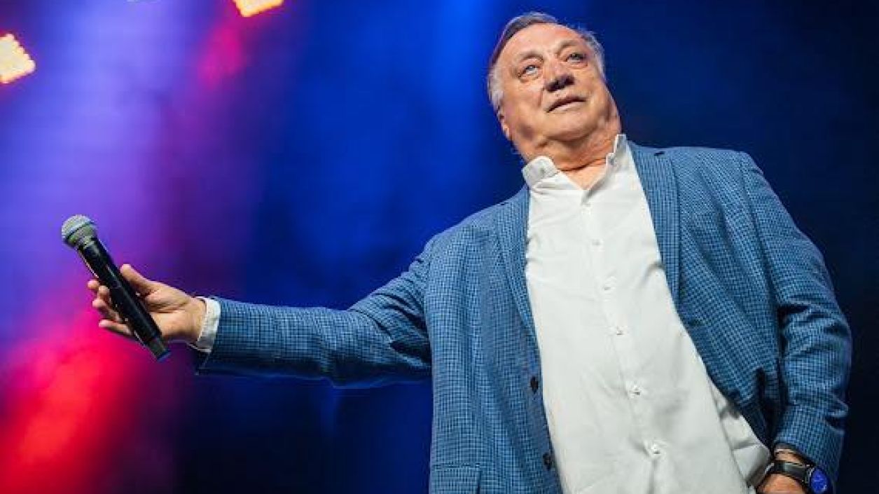На 71 години почина легендарният Халид Бешлич
