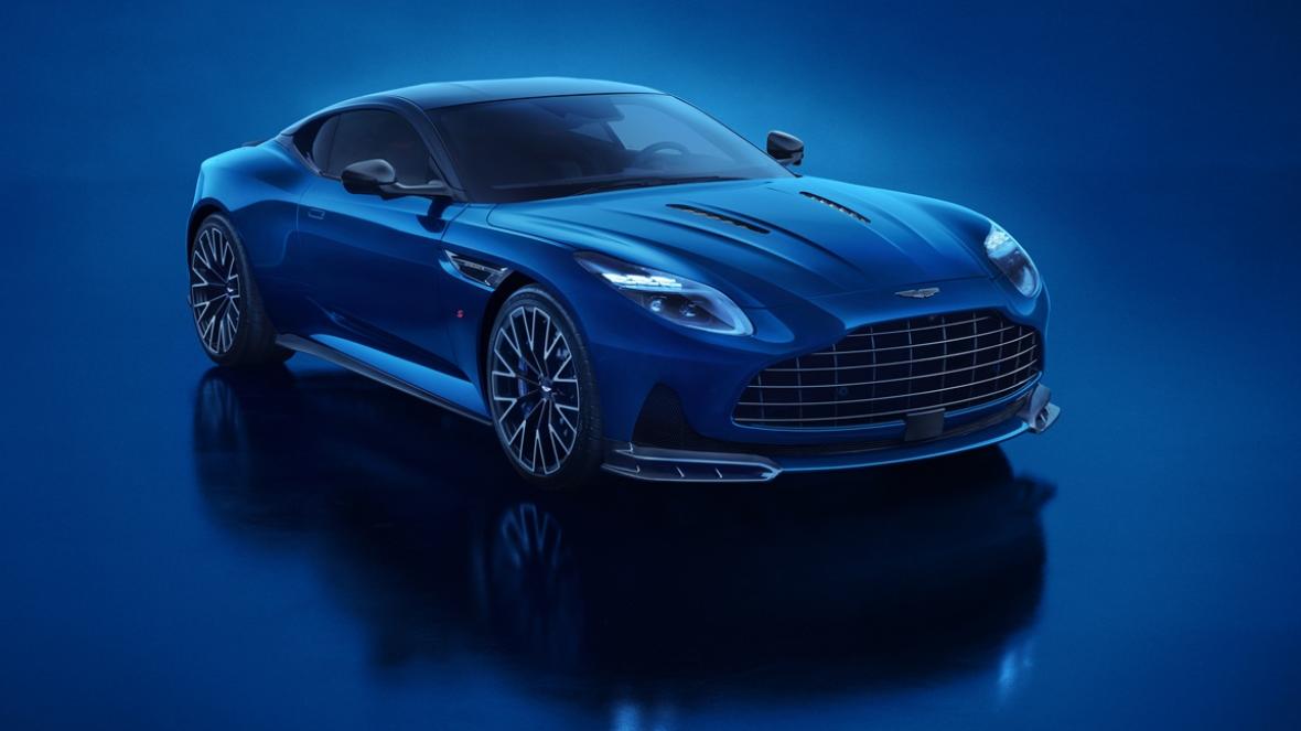 Aston Martin DB12 S