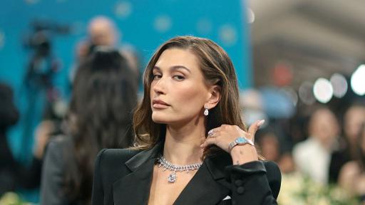 От сърдечна операция до бизнес за милиони: Хейли Бийбър за най-трудния си път