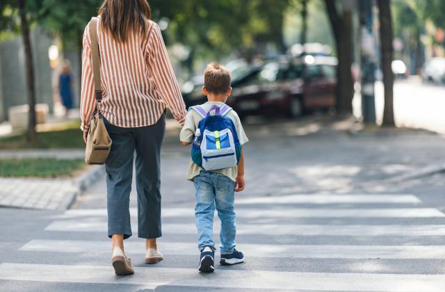 Окончателно родителите или осиновителите на деца до 12 години имат