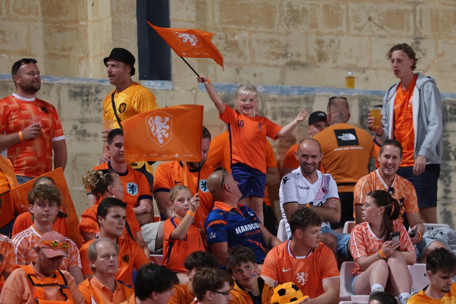 Малта Нидерландия1