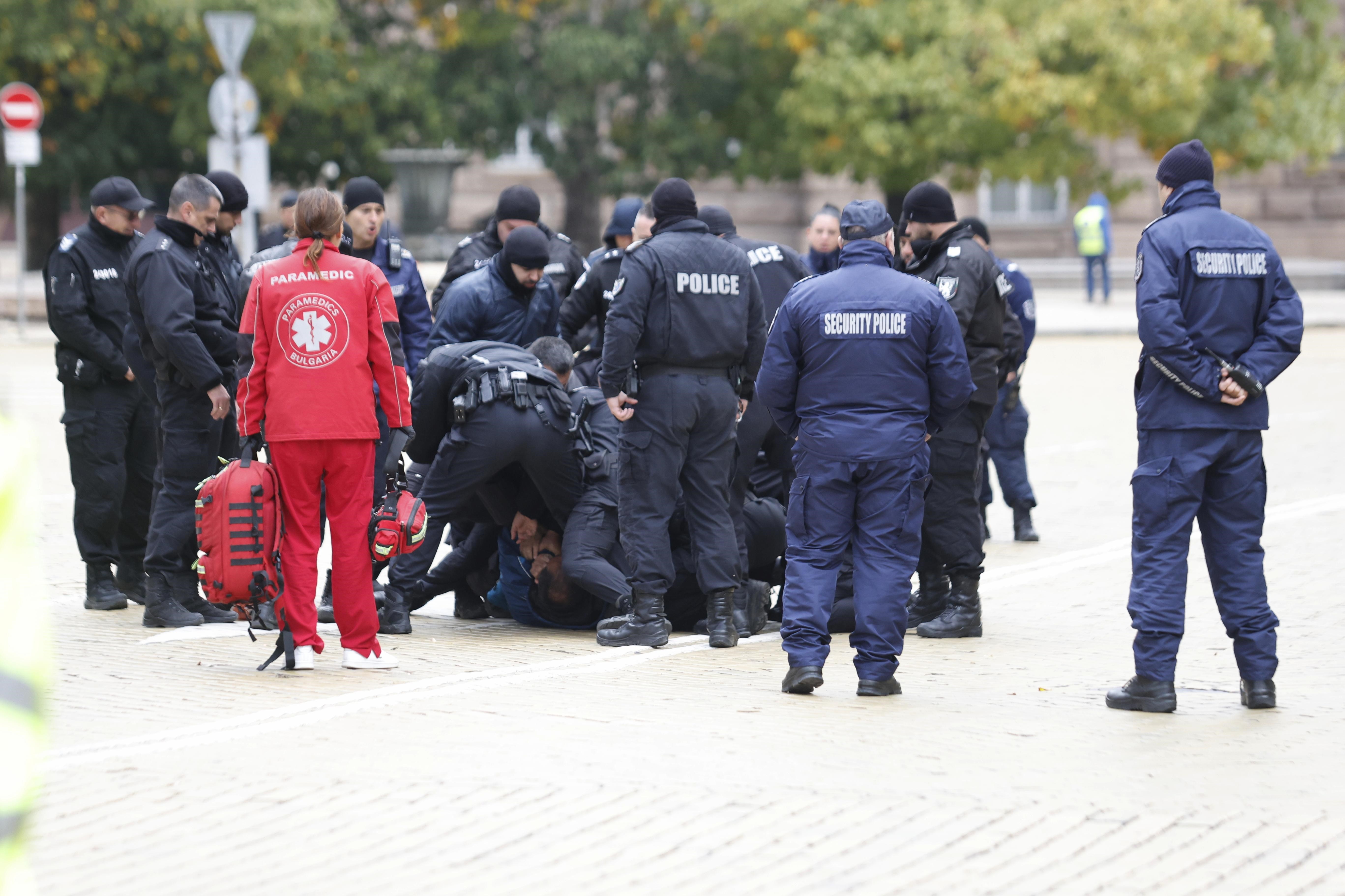 опит за самоубийство