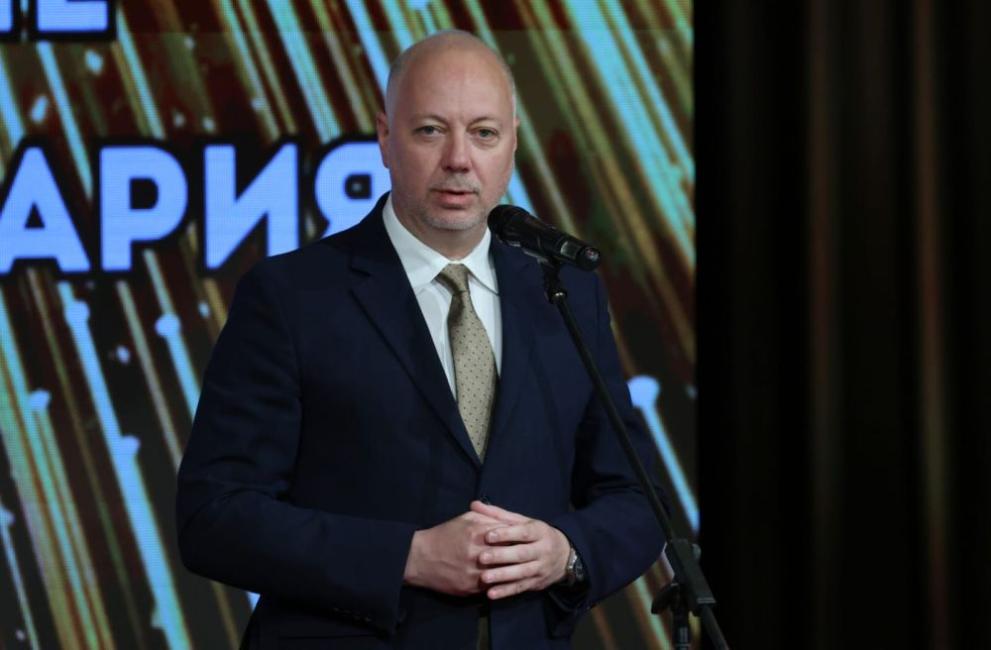 Само синергията между централната и местната власт може да даде