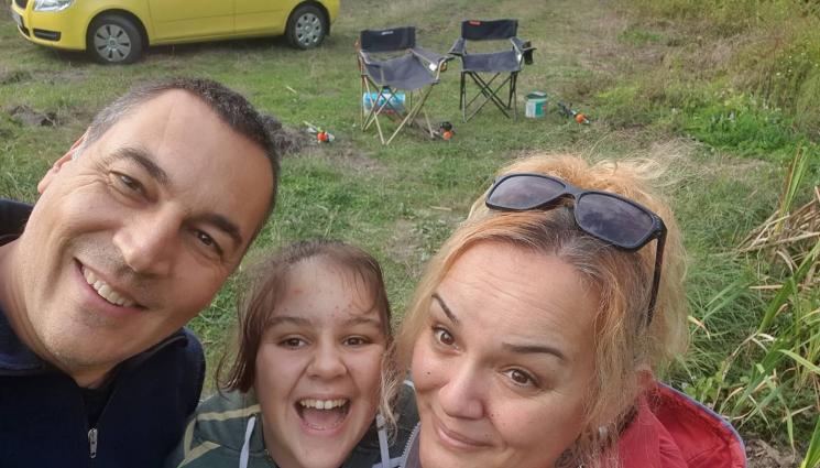 Цоневи - ГЕРОИ НА СЕДМИЦАТА: Деси и Стефан Цоневи: Помагаме на специални деца в къщата на баба и дядо