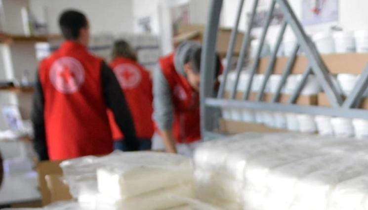 бчк помощи - ПОМОЩ В ПАКЕТ: Дават храна и сапун на  640 000 българи