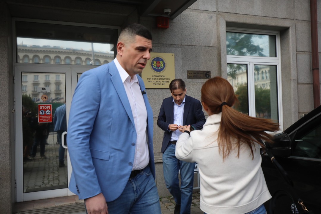 <p>ДБ търси подкрепа от ПП и ДСБ за оспорване на резултатите от изборите в Пазарджик.</p>