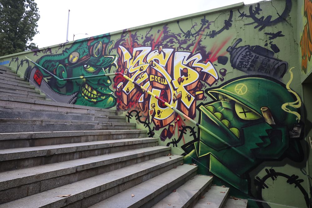 Подлезът на бул. „Владимир Вазов“ и ул. „Черковна“ в София