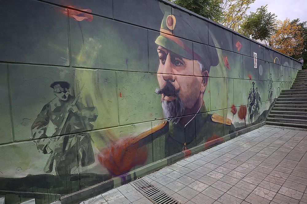 Подлезът на бул. „Владимир Вазов“ и ул. „Черковна“ в София
