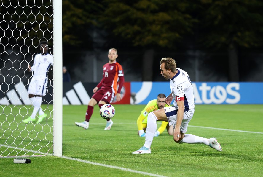 Латвия Англия1