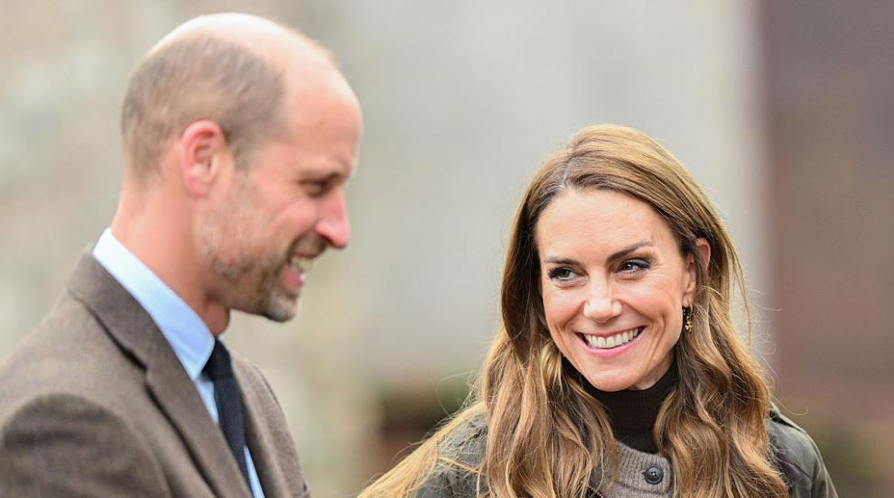 Кралски чар на село: Уилям и Кейт изненадаха семейство във ферма в Северна Ирландия (ГАЛЕРИЯ)