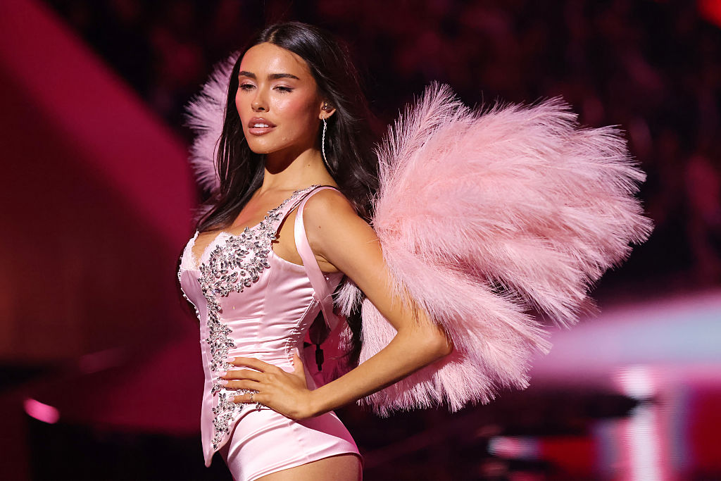 Горещото шоу на Victoria’s Secret
