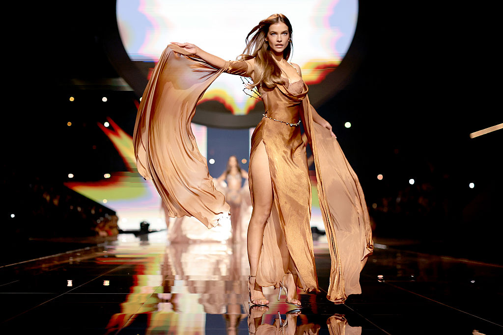 Горещото шоу на Victoria’s Secret