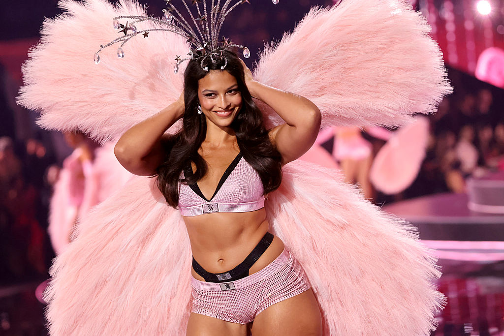 Горещото шоу на Victoria’s Secret