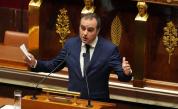 Правителството на Франция оцеля и след двата вота на недоверие