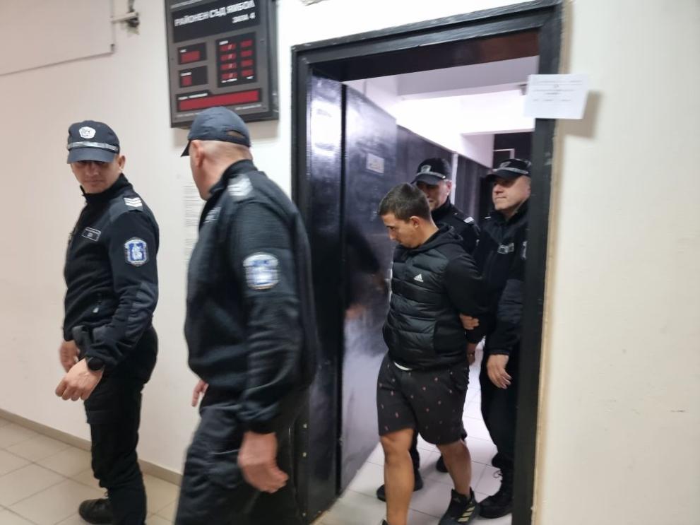 Тихомир Стоянов