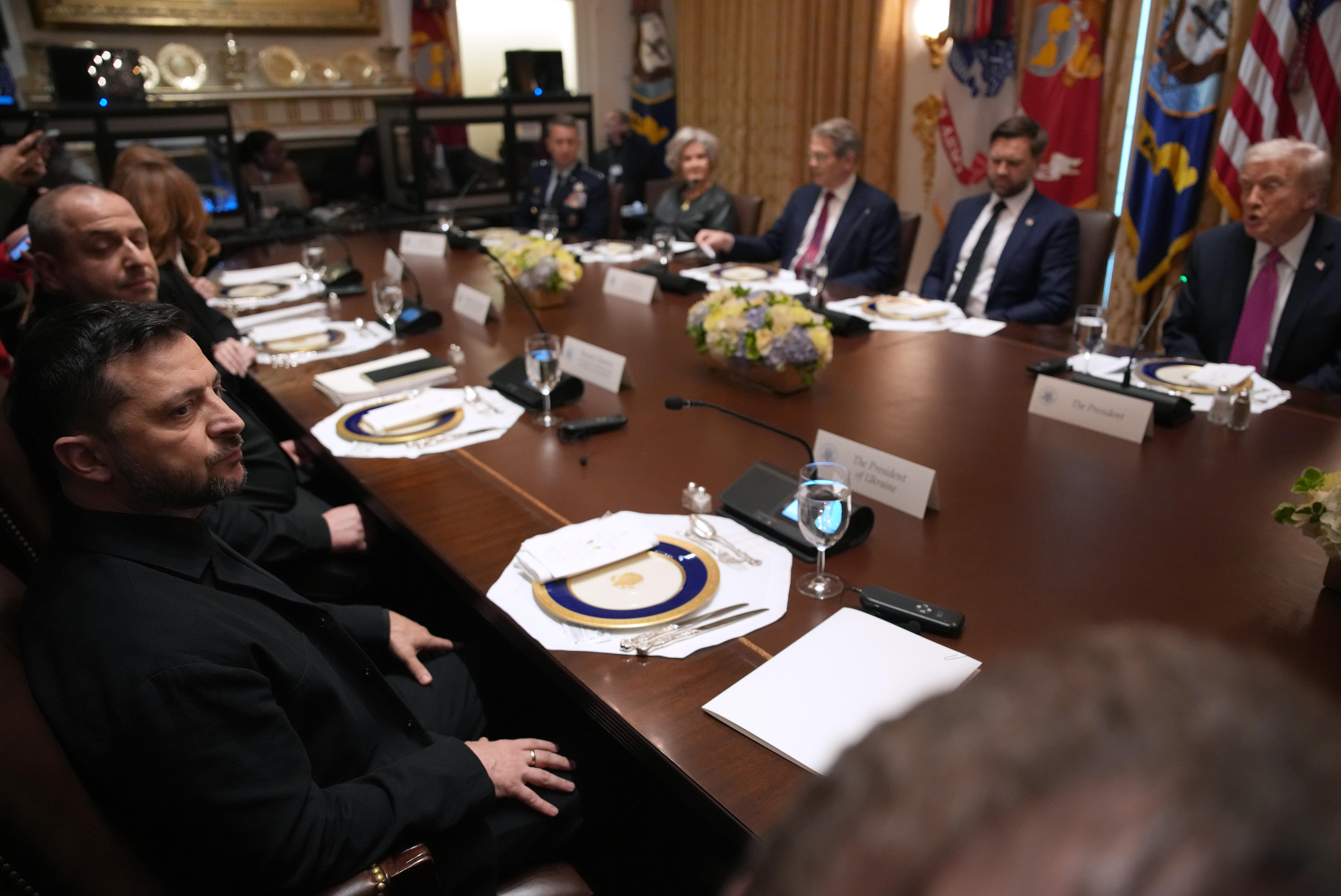 тръмп зеленски