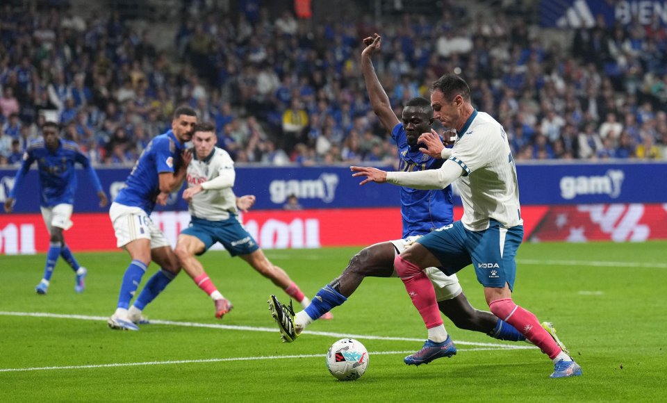 Реал Овиедо Еспаньол1