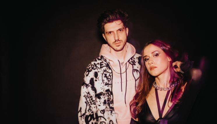 о - БГ дует с номинация за Music Moves Europe Awards