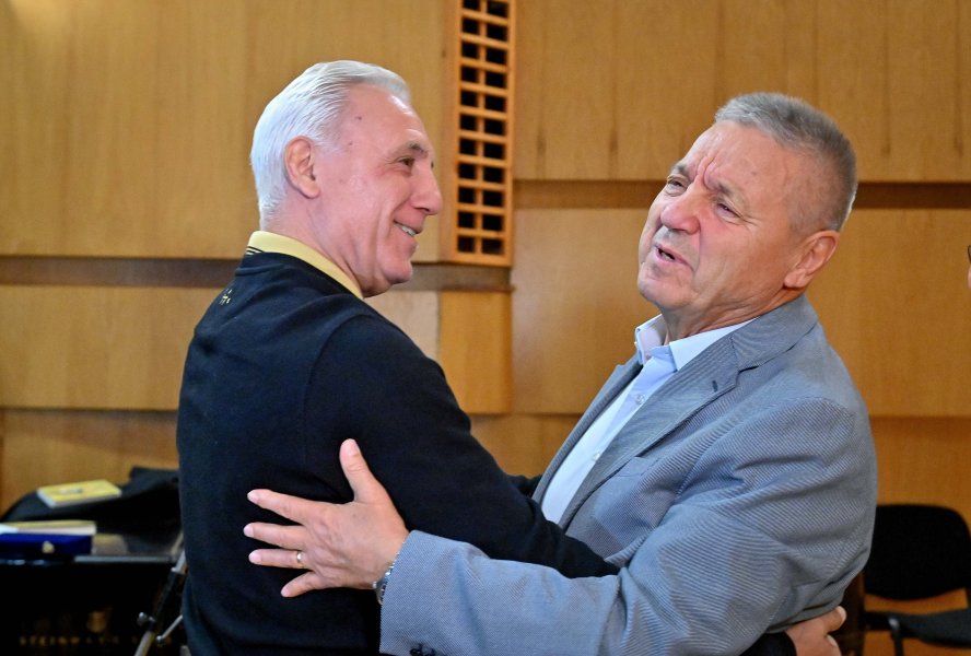 Представяне на автобиографията на Петър Зехтински1