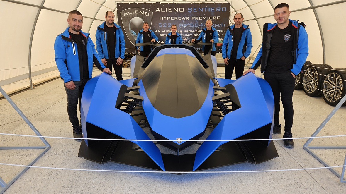 Alieno