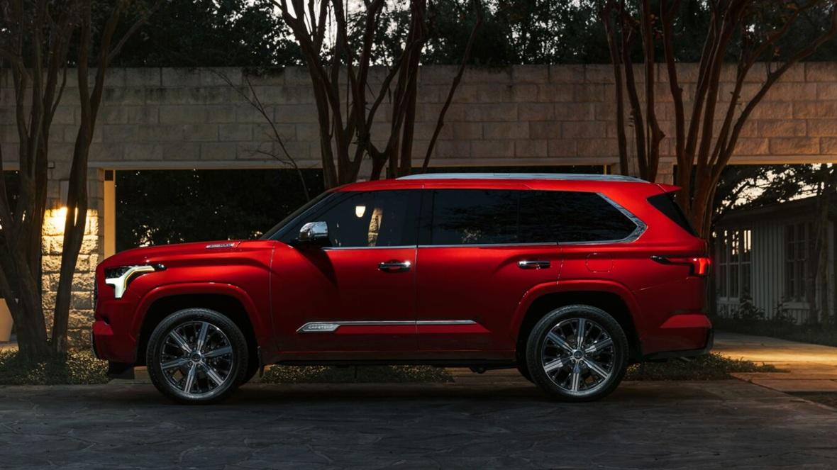 Toyota Sequoia 2024