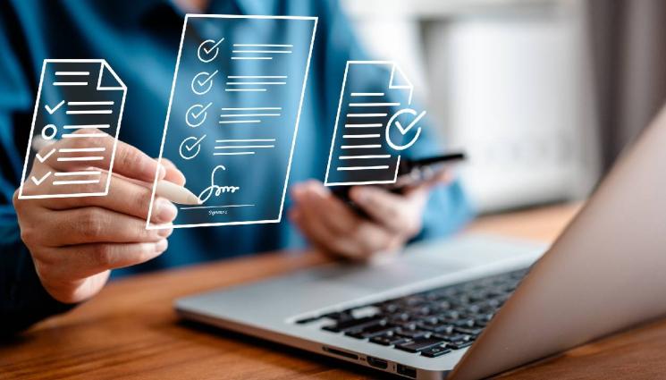 d - В държавните администрации: Чиновникът минава на е-подпис