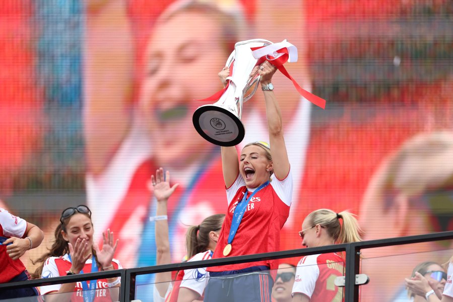 Клоуи Кели1