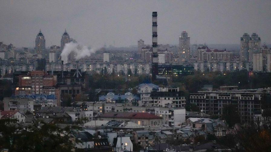 Руска въздушна атака взе жертви в Киев, няколко руски летища бяха затворени