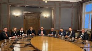 дпс ново начало герб