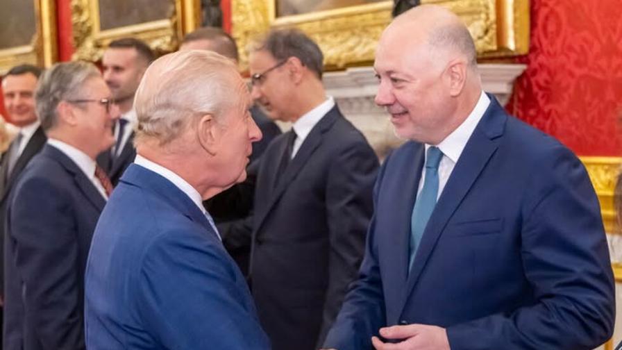<p>Желязков покани крал Чарлз III да посети отново България</p>