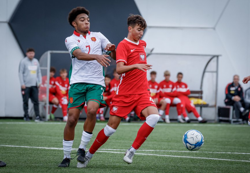 България Полша U151