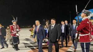 Вицепремиерът Атанас Зафиров посрещна с държавни почести председателя на Виетнамската