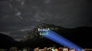 Враца баце Враца