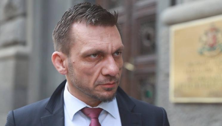 Хасърджиев - БРУТАЛЕН СКАНДАЛ: Пациентският лидер Хасърджиев задържан за принуда и заплаха с оръжие!