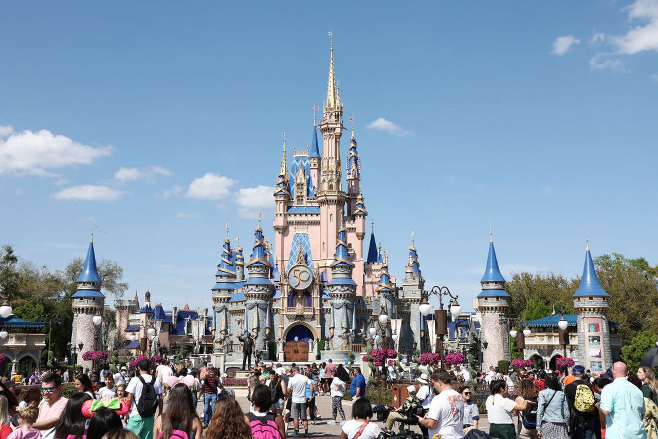 Какво се случва в Walt Disney World? Три смъртни случая за по-малко от две седмици