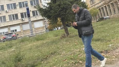 извратеняк