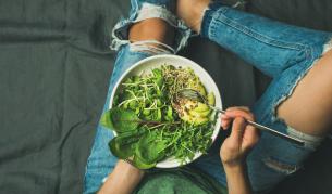 Лесна салата само с две съставки може да понижи кръвното ви налягане