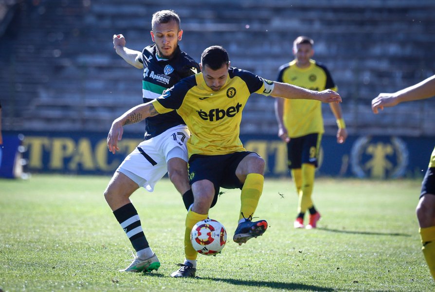 Миньор Перник Черно море1