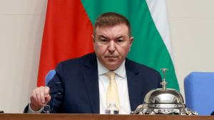 Костадин Ангелов