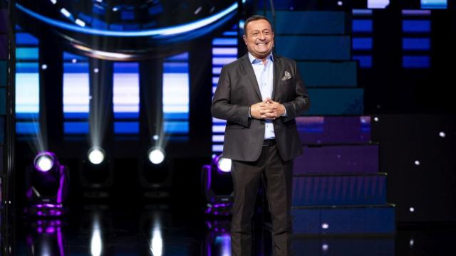 Златният шалтер променя играта за първи път в „Пееш или лъжеш”