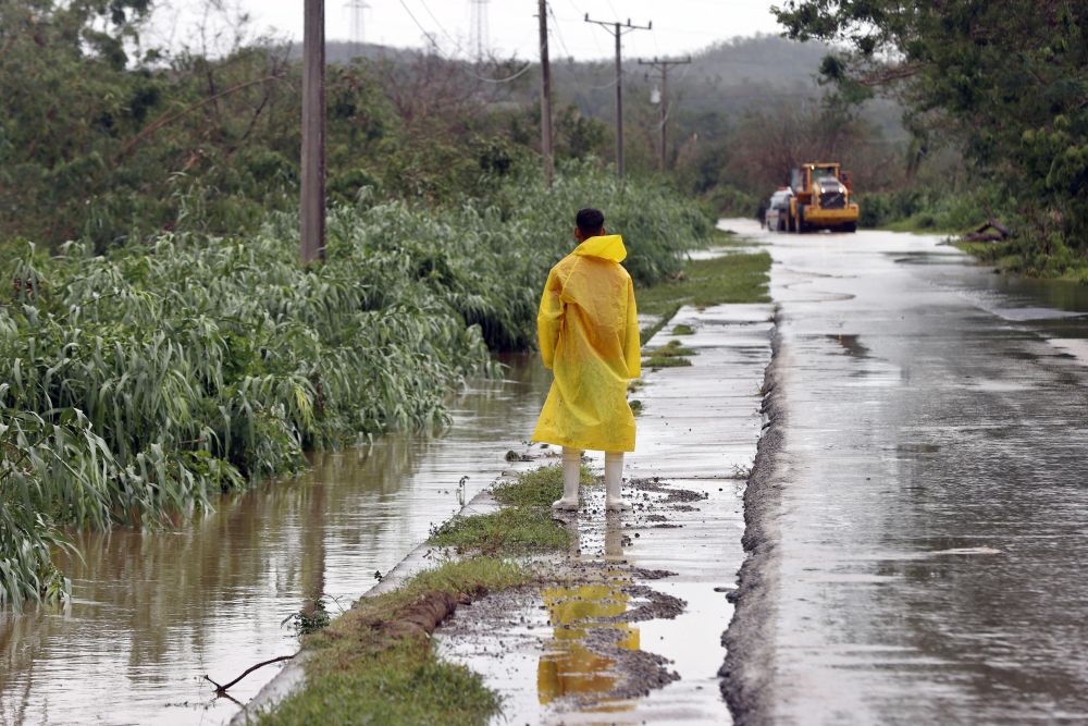 Мощният ураган Мелиса удари Ямайка