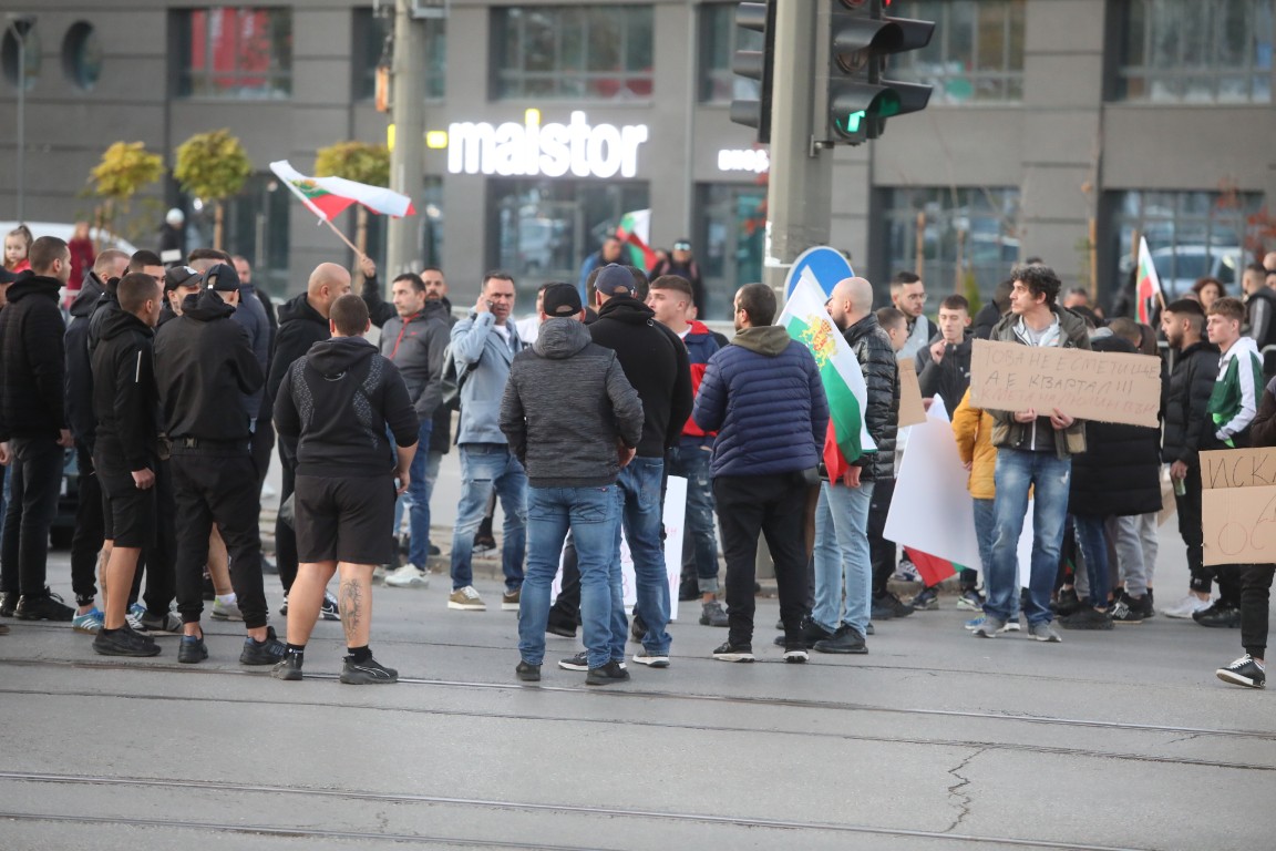 <p>Протест в &bdquo;Люлин&ldquo;</p>