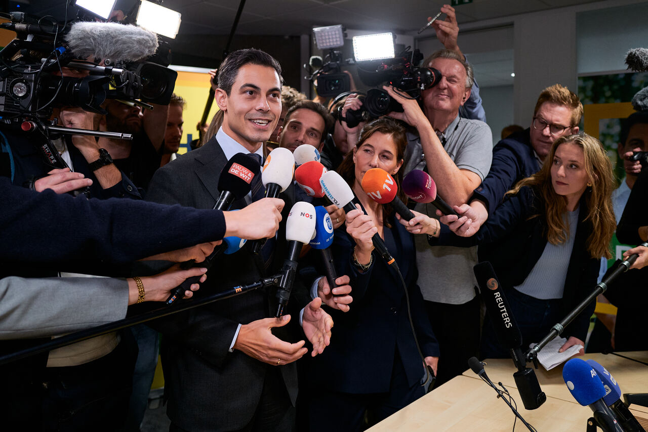 <p>Роб Йетен фаворит за премиер на Нидерландия.</p>