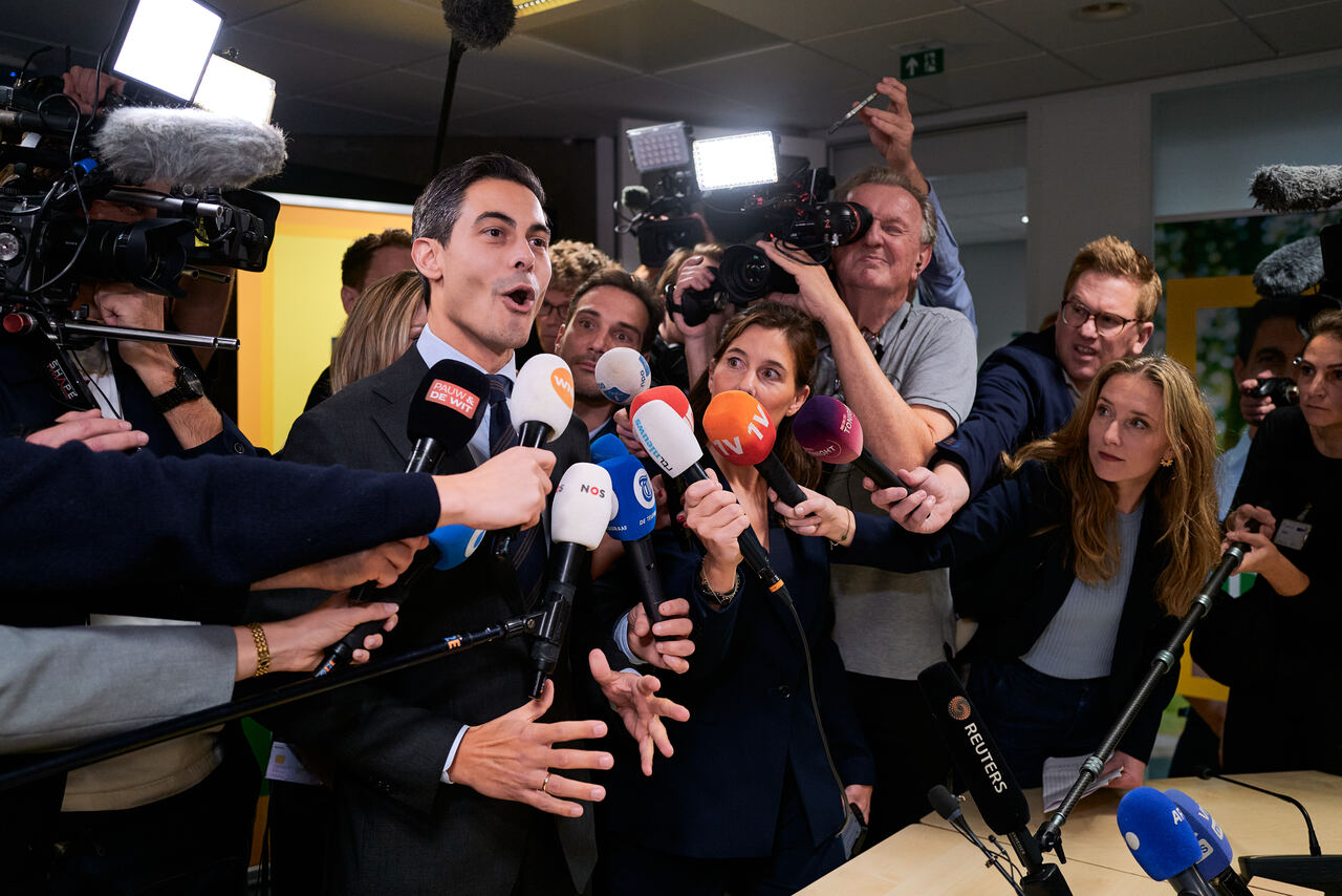 <p>Роб Йетен фаворит за премиер на Нидерландия.</p>