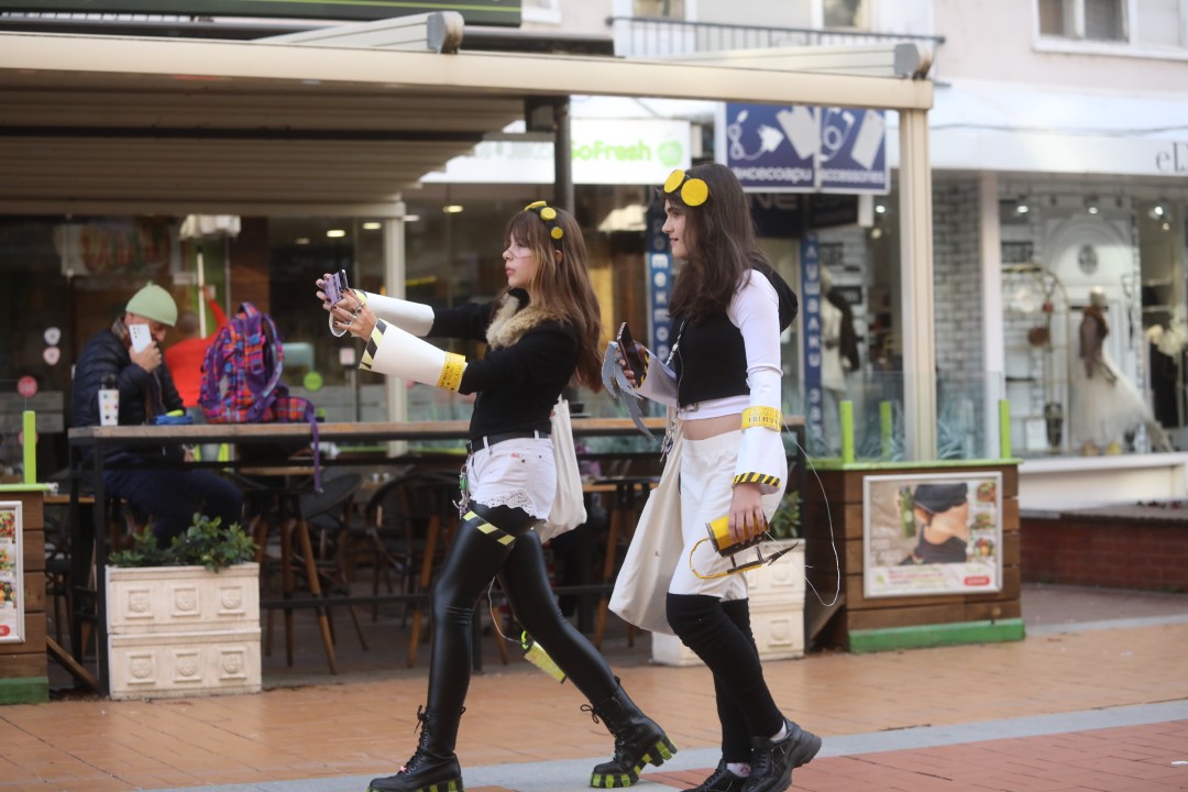 <p>Хелоуин в София</p>