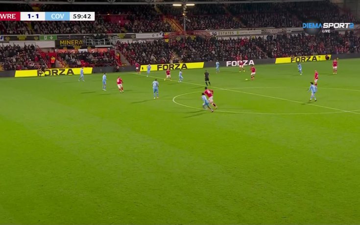 Рексъм нанесе първа загуба на Ковънтри за сезона в Чемпиъншип